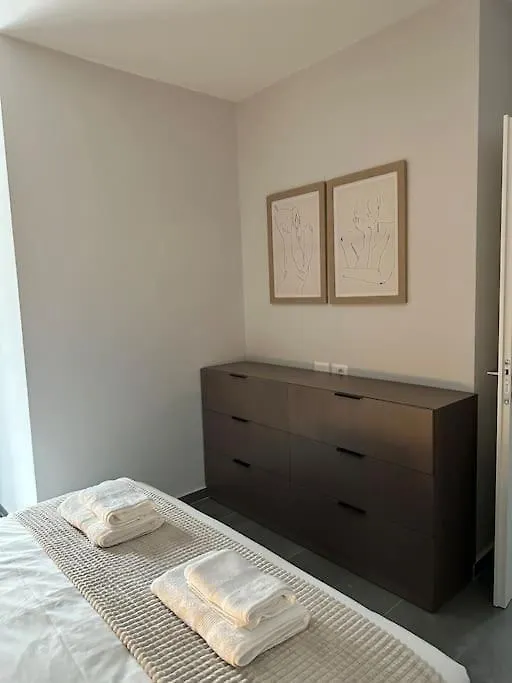 Monique Luxury Apartment Saranda